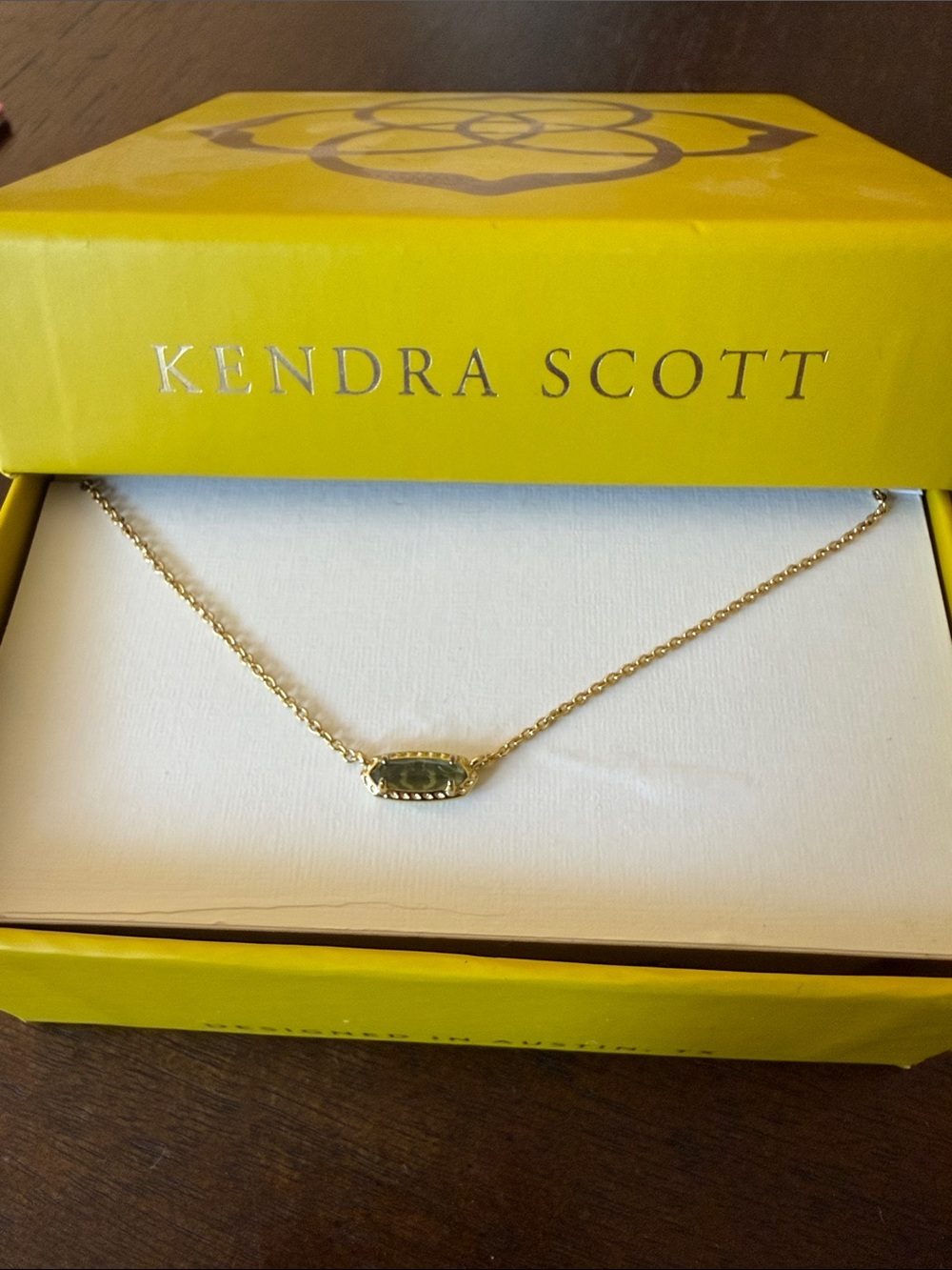 New kendra scott necklace